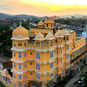 Hotel Bloom Boutique L A Heritage At Pichola