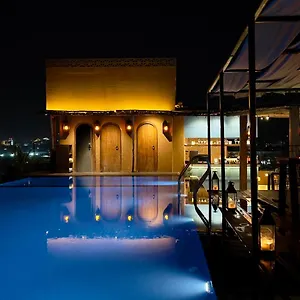 Hotel Historia Royal