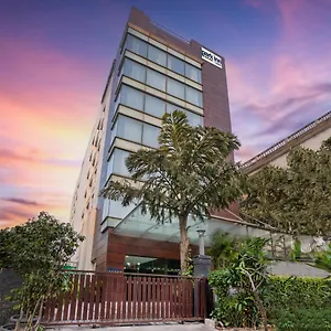 https://park-inn.top-gurgaonhotels.com
