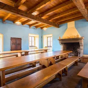 Podesteria Di Gombola Polinago